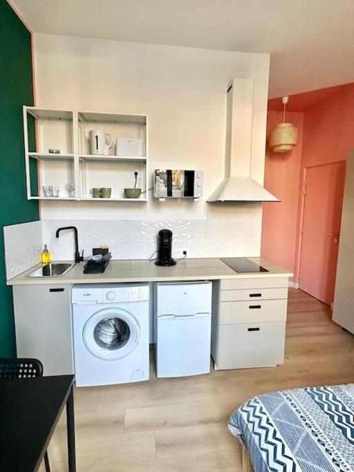 Petit Studio Cosy - Proche Gare Apartment Toulon Bagian luar foto